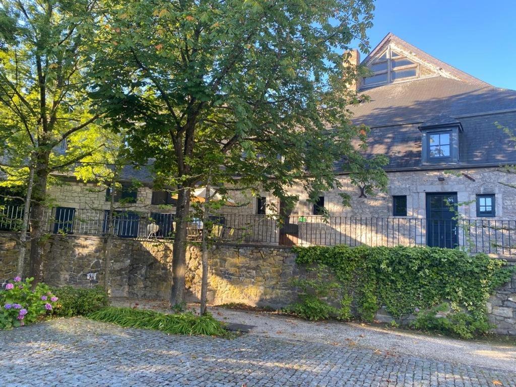 Les Confidences De Messire Sanglier, Stylished Guest Houses Beauraing Εξωτερικό φωτογραφία