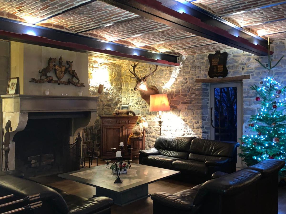 Les Confidences De Messire Sanglier, Stylished Guest Houses Beauraing Εξωτερικό φωτογραφία