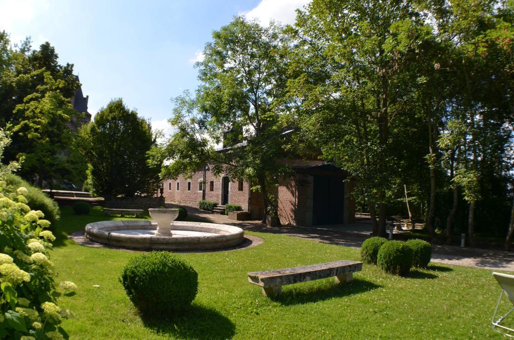 Les Confidences De Messire Sanglier, Stylished Guest Houses Beauraing Δωμάτιο φωτογραφία