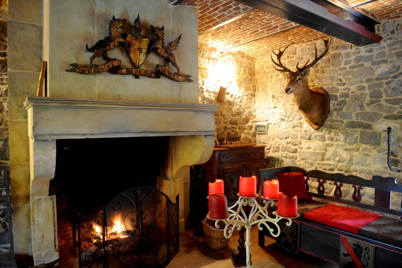 Les Confidences De Messire Sanglier, Stylished Guest Houses Beauraing Δωμάτιο φωτογραφία