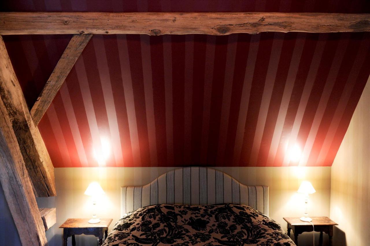 Les Confidences De Messire Sanglier, Stylished Guest Houses Beauraing Δωμάτιο φωτογραφία